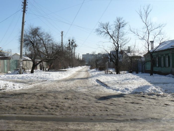 Ул. Симферопольская зимой Ул. Симферопольская зимой