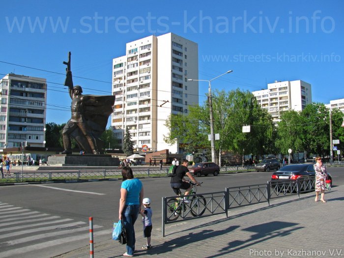 Фото ул. 23 Августа (2013 г) Фото ул. 23 Августа (2013 г)