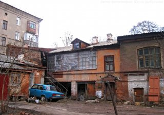 Двор на площади Руднева Двор на площади Руднева