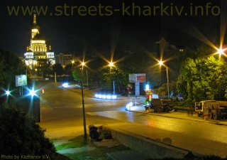 Ночной Харьков. Соборный спуск