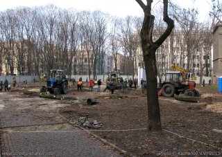 Место строительство нового храма - сквер Победы