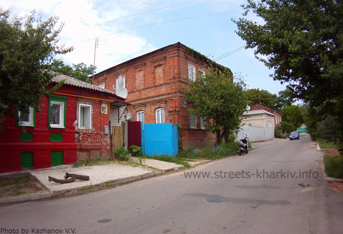 Пер. Книшёвский (фото 2012 г.) Пер. Книшёвский (фото 2012 г.)