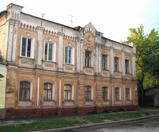 Дом на улице Гв.Железнодорожников