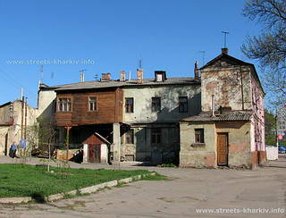 Старый дом на улице Конева
